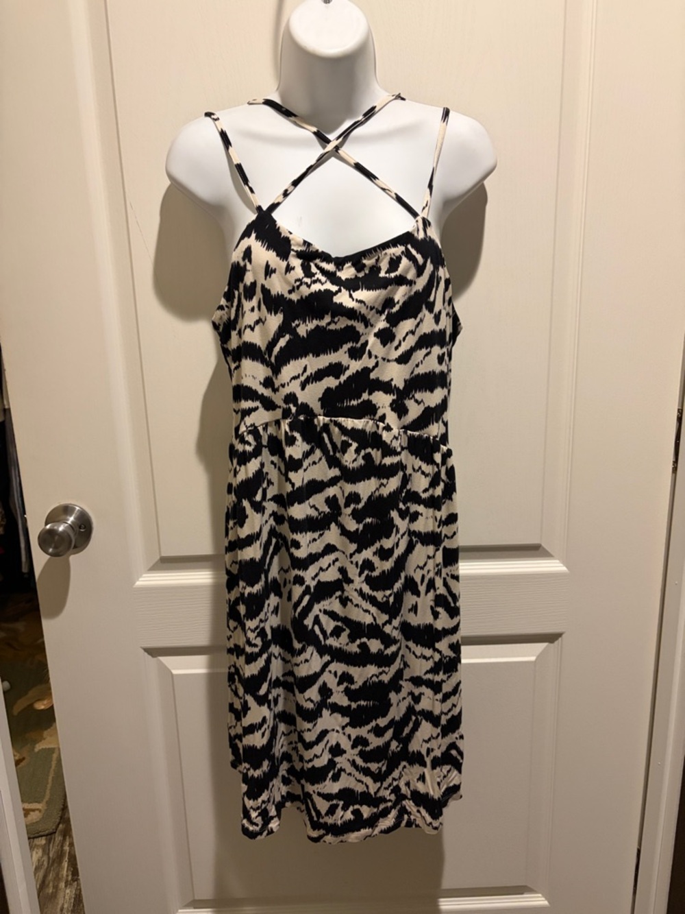 Old Navy Black and Cream Printed Strappy Midi Dress